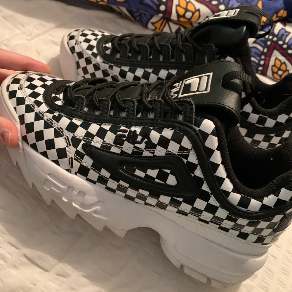 Checkered Fila’s